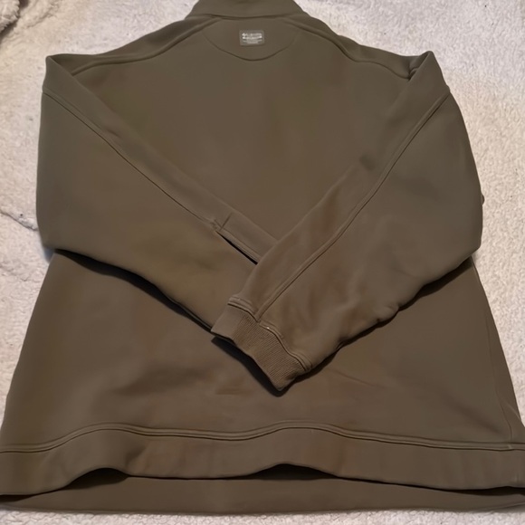 Columbia Men's Olive Green Pullover - Picture 5 of 6